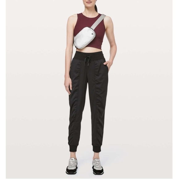 Lululemon Dance Studio Jogger Black - Picture 3 of 15